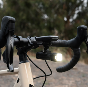 Knog Blinder 1300 Şarjlı Ön Far 1300 Lümen