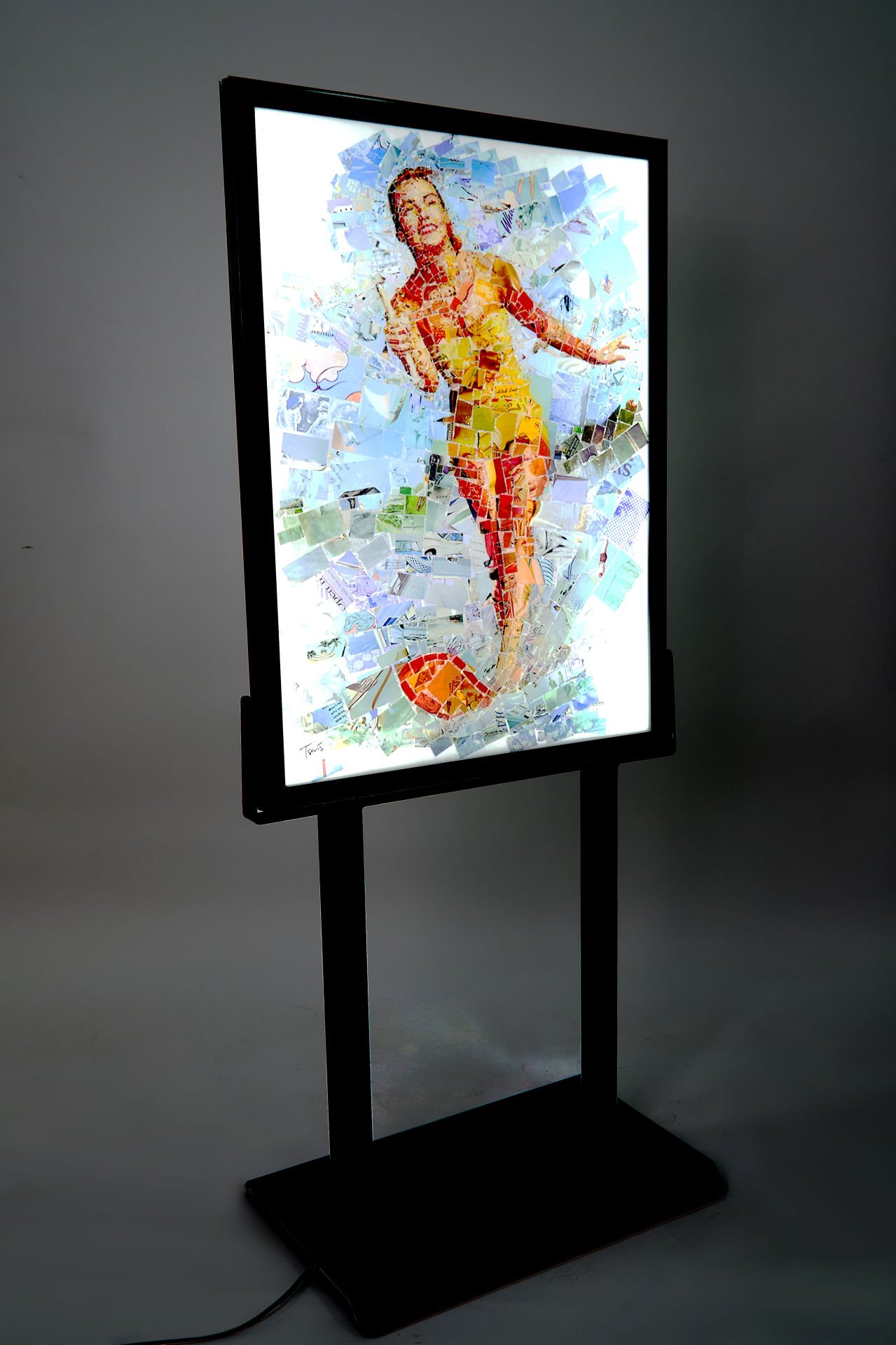Işıklı Sac Tabanlı Reklam ve Poster Panosu