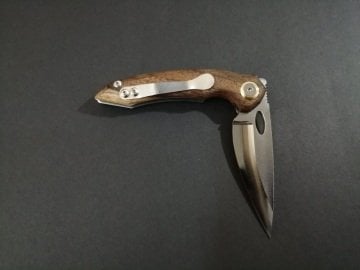 BushFolder Loris Handmade Ceviz Çakı