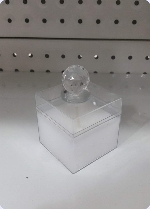 İçi Mumlu Kristal topuzlu küp kutu 5x5x5 Cm