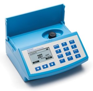 HANNA HI83300 Çoklu Parametre Masaüstü Fotometre ve pH metre