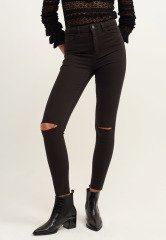 Siyah Skinny Yırtık Jean