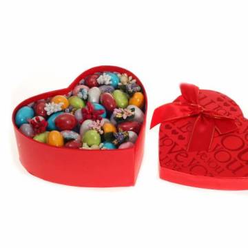 Çikolatalı Badem Şekeri Kutusu Kalp  (14 Şubat Sevgiliye Özel Aşk Kutusu)