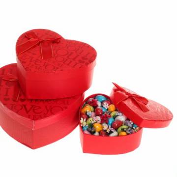 Çikolatalı Badem Şekeri Kutusu Kalp  (14 Şubat Sevgiliye Özel Aşk Kutusu)