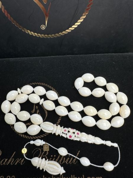 Beyzi Model İmamesi Oyma Yakut İşleme Pırlanta İmzalı Mors Dişi Yarı Öz Tesbih  (ÖZEL SERİ)