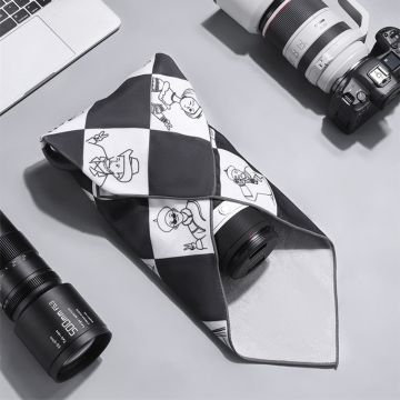 Ulanzi C066 Siyah & Beyaz Koruyucu Kumaş 50cm