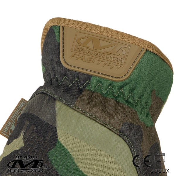 Mechanix Wear® FastFit Woodland Camo Tactical Eldiven