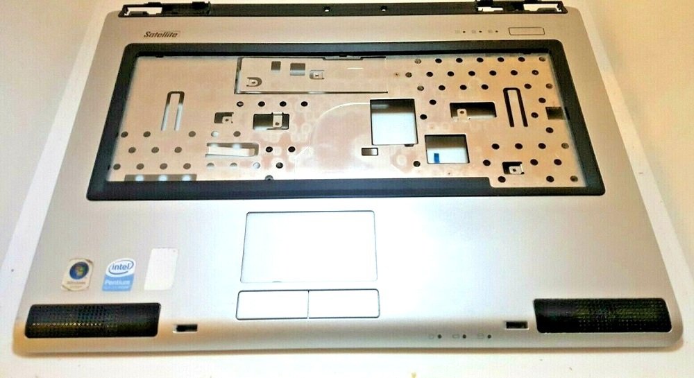 Toshiba Satellite L40 L40-14N Klavye Kasa Üst Kasa 13GNQB1AP061 H000006160