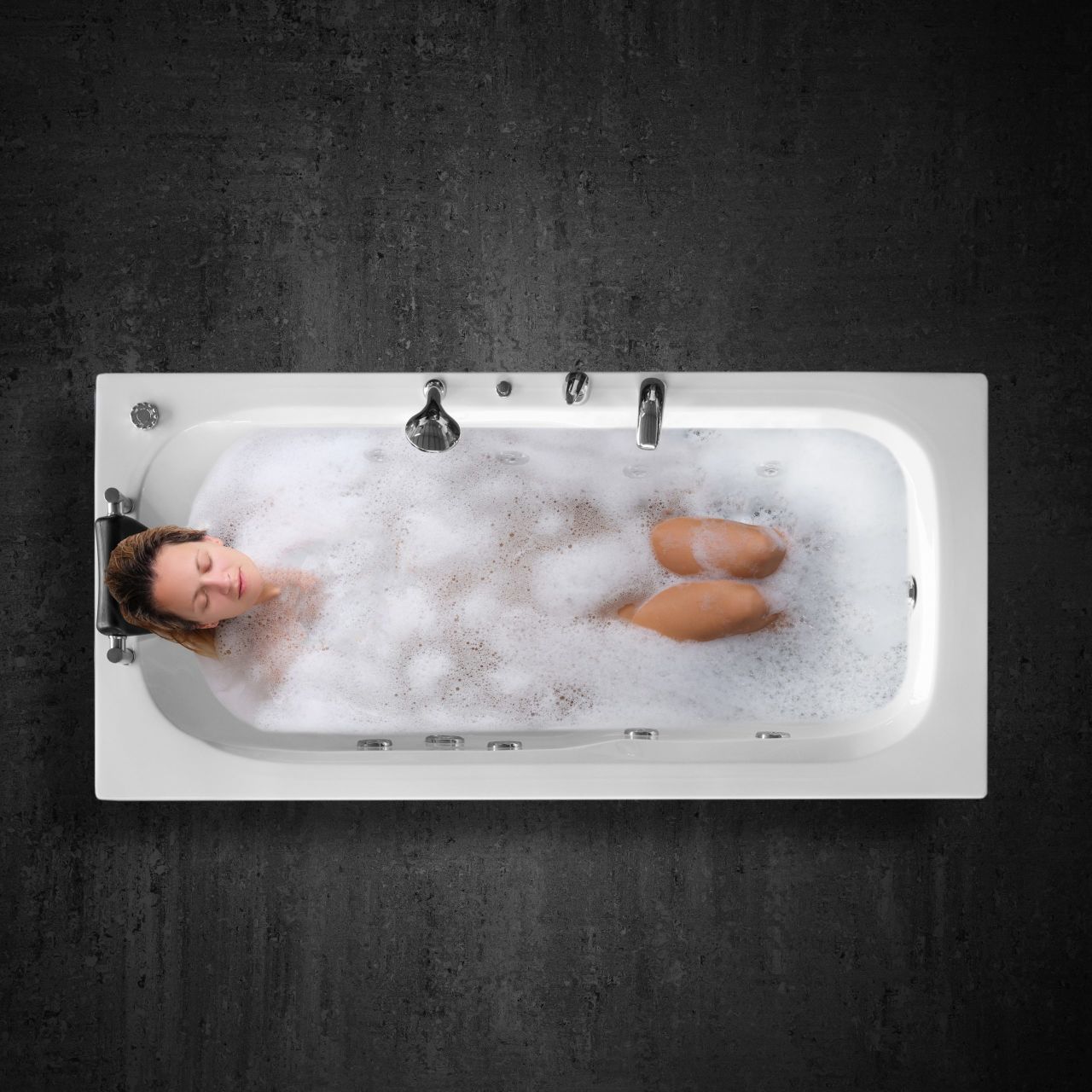 Konforlu Bir Banyo Deneyimi İçin Jakuzi Seçimi Neden Önemli