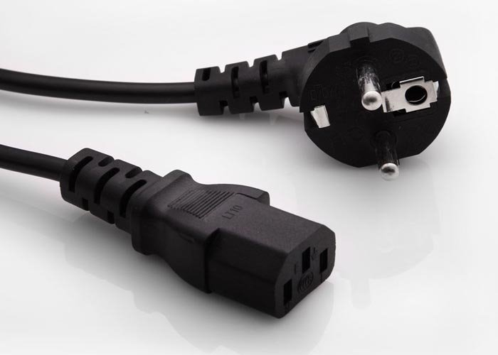 S-LİNK POWER KABLO 220V kablo Siyah 3x0,75mm  5mt  SL-P755