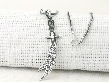 Zülfikar Kılıç Tasarımlı 925 Ayar Gümüş Kolye