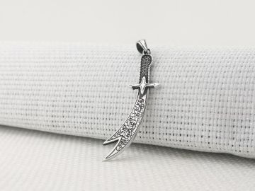 Zülfikar Kılıç Tasarımlı 925 Ayar Gümüş Kolye Ucu