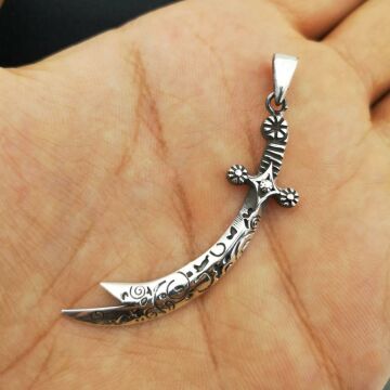HZ. Ali Zülfikar Kılıç Tasarımlı Kalın Zincirli 925 Ayar Gümüş Kolye