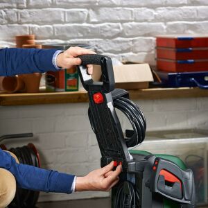 Bosch UniversalAquatak 130 Basınçlı Oto Yıkama Makinası 130 Bar