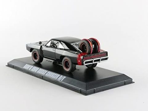 Fast & Furious 1:24 Dom's Dodge Charger Model Araba