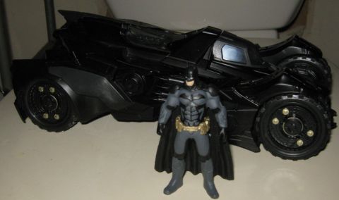 Jada 1:24 Batman Arkham Knight Batmobile Batman Metal Araba