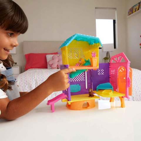 Polly Pocket ve Eğlence Dolu 2 Katlı Evi GMF81