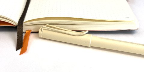 Lamy Safari 2022 Özel Üretim Cream  Roller Kalem