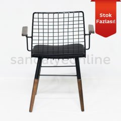 Keyf Kolçaklı Metal Sandalye