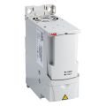 ABB  ACS310, 1,1 kW ACS310, besleme gerilimi: 3 FAZ 380 - 480 V AC