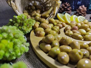 Sazak Yeşil Kırma Zeytin Aç bitir 250 gr
