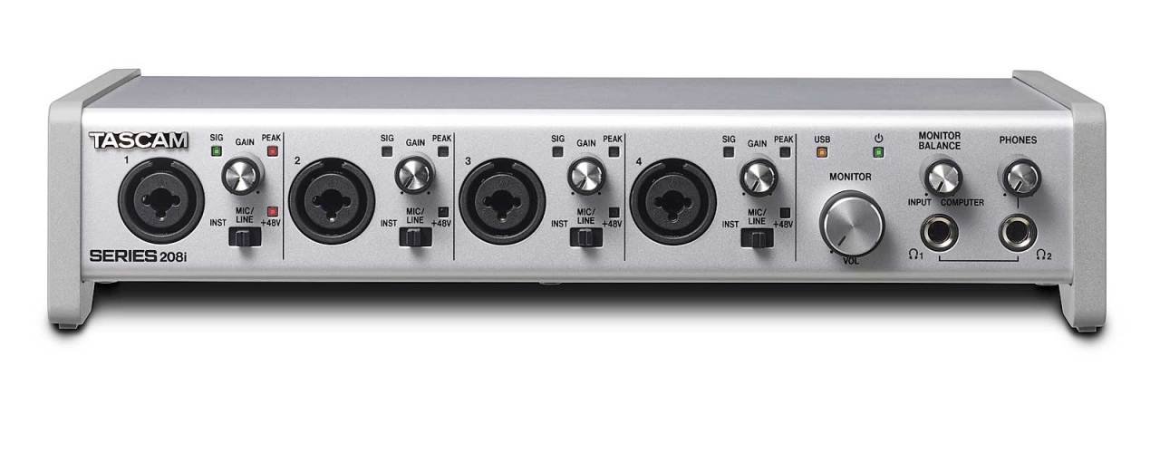 Tascam SERIES 208I Ses Kartı 20in 8out