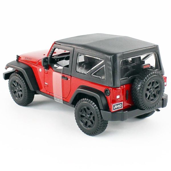 Maisto 31676 1/18 2014 Jeep Wrangler, Kırmızı, Sergilemeye Hazır Metal Cip Modeli