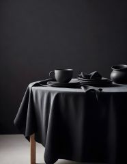 Klasik Siyah Masa Örtüsü