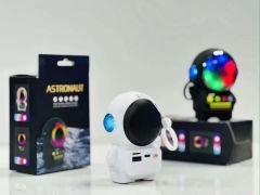 Torima S280 Işıklı Astronot Bluetooth Speaker Siyah