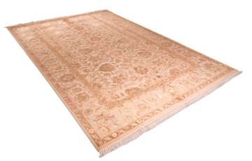 Classic Patterned Silk Hand Carpet