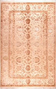 Classic Patterned Silk Hand Carpet