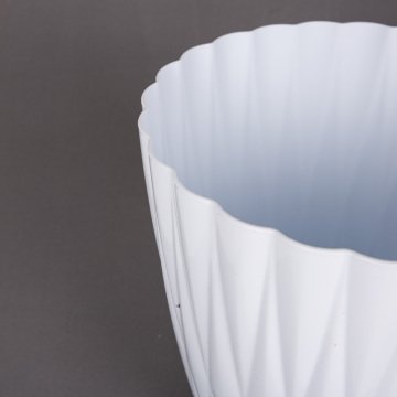 Veramaya Plastik İstiridye Saksı No:3 Beyaz 3 Litre 18,5x16 Cm