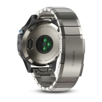 Garmin Quatix 5 Sapphire Multispor Akıllı Saat