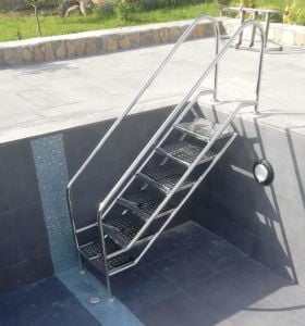 304 Eğimli Hidroterapi Havuz Merdiveni 8 Basamak
