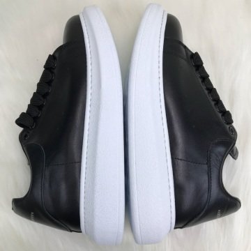 ALEXANDER McQueen %HAKİKİ DERİ BAYAN SNEAKER SİYAH BEYAZ