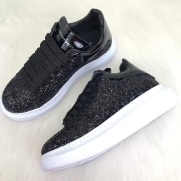 ALEXANDER McQueen %HAKİKİ DERİ BAYAN SNEAKER SİYAH SİMLİ RUGAN