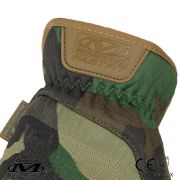 Mechanix Wear® FastFit Woodland Camo Tactical Eldiven