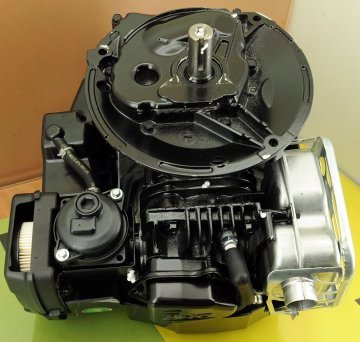 Briggs & Stratton 675EXi Series™ Benzinli Motor 104M020034H1