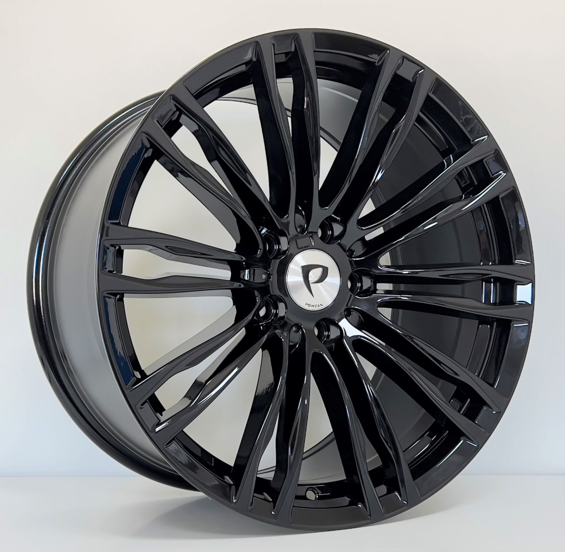 BKY 1146 10X19İNÇ 5X120 ET34 72.56 BLACK XL ÇELİK JANT
