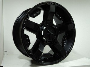 BCH 8934 9x18 inç 6x139.7 et0 110 MAT BLACK Machined Çelik Jant