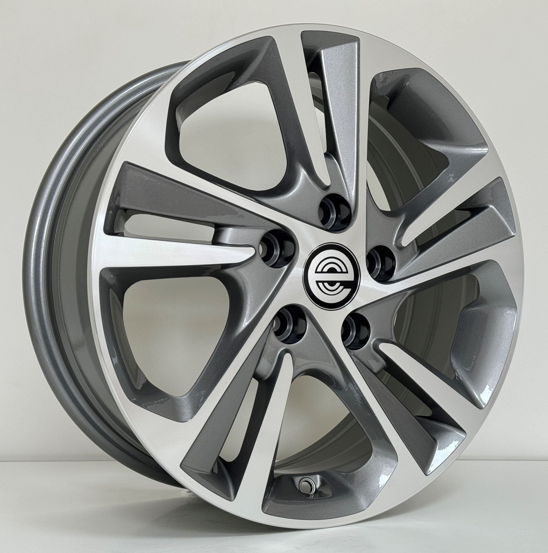 EXP HHY0019 6.5X16İNÇ 5X114.3 ET45 67.1 GUN MACHINED XL ÇELİK JANT