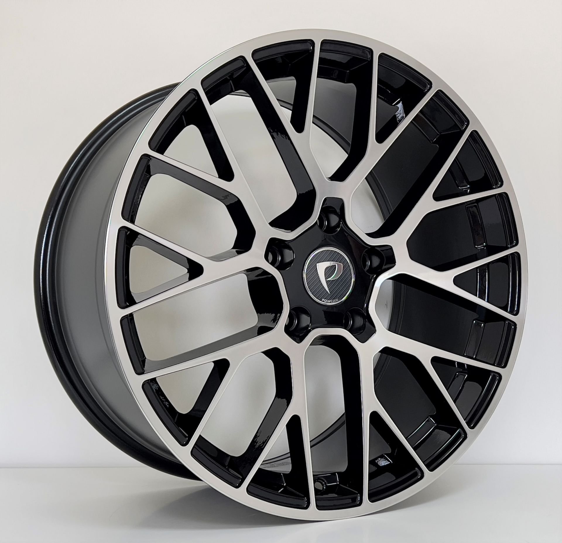 BK 998 9X20İNÇ 5X112 ET26 66.45 BLACK MACHINED XL ÇELİK JANT