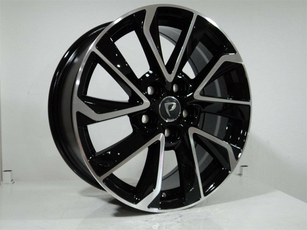 BK 5463 7x17inç 5x114.3 et45 60.1 BLACK Machined Çelik Jant