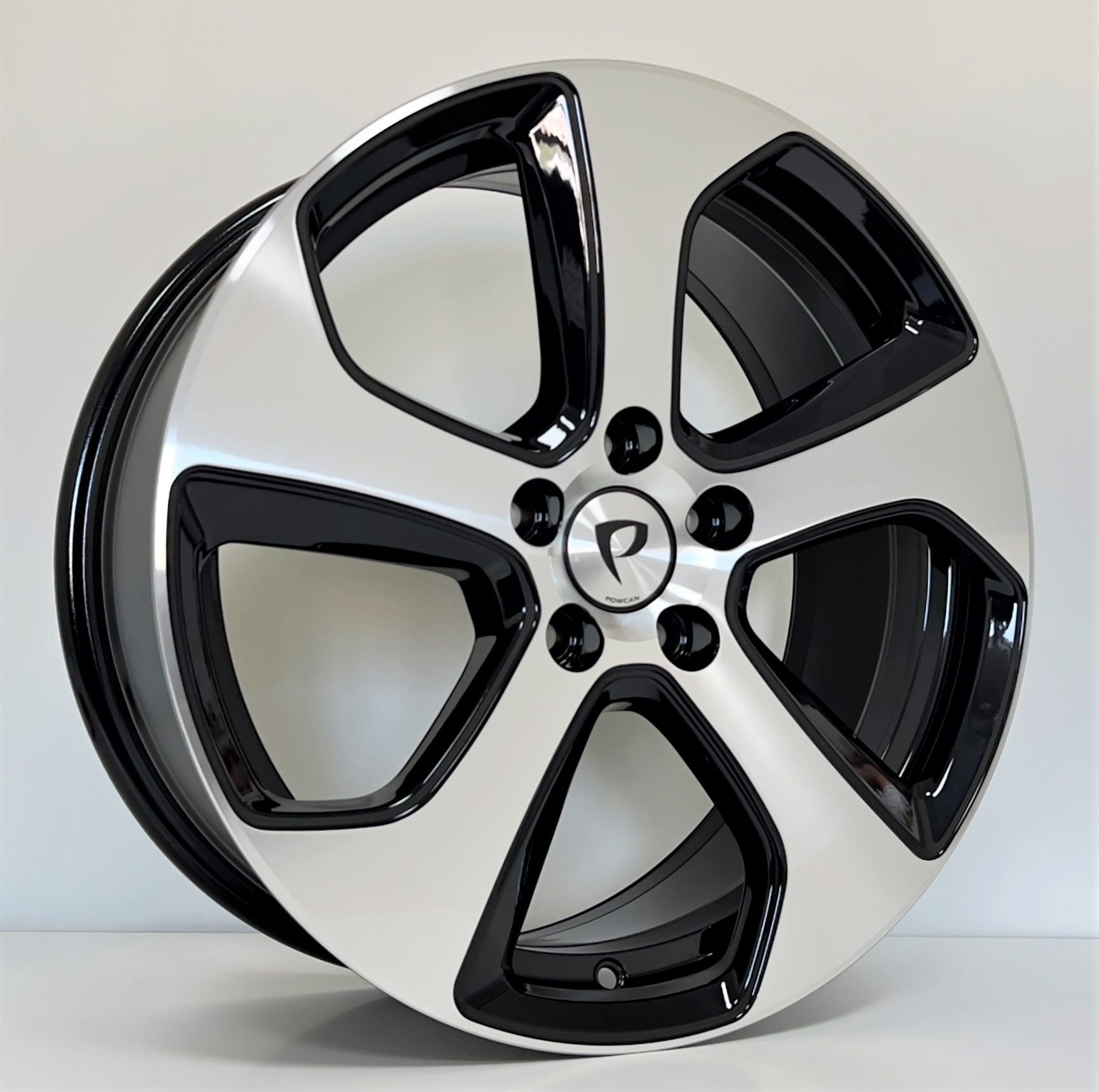 BKY 0092 7.5X18İNÇ 5X112 ET49 57.1 BLACK MACHINED XL ÇELİK JANT