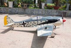 Focke-Wulf FW 190 (Mat Renk) 30cc -38cc Model Uçak