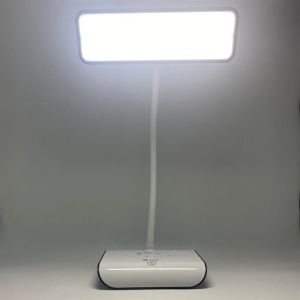 Şarjlı Oynar Esnek Başlıklı Dokunmatik 3 Farklı Modda Yanan Kaymaz Taban LED Masa Lambası