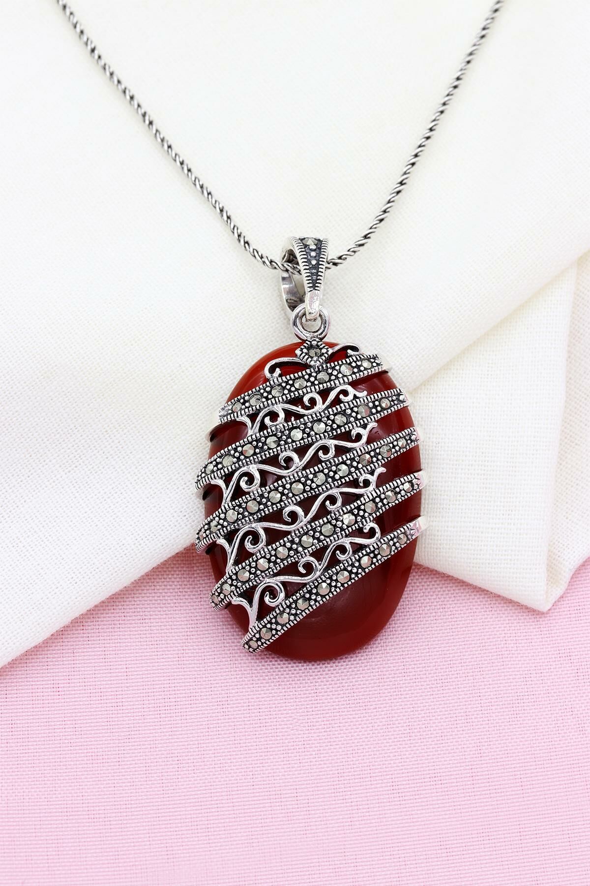 Sarmal Model Bordo Akik Taşlı Markazit Gümüş Kolye 165