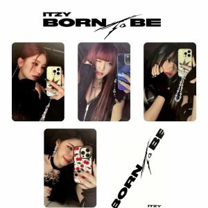 ITZY '' Born to Be '' Photocards Set V2