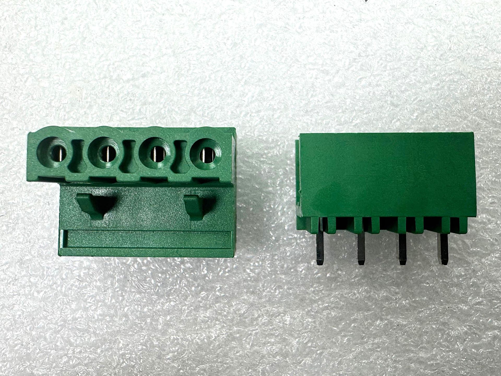 5.08MM 4 PIN 180C KLEMENS