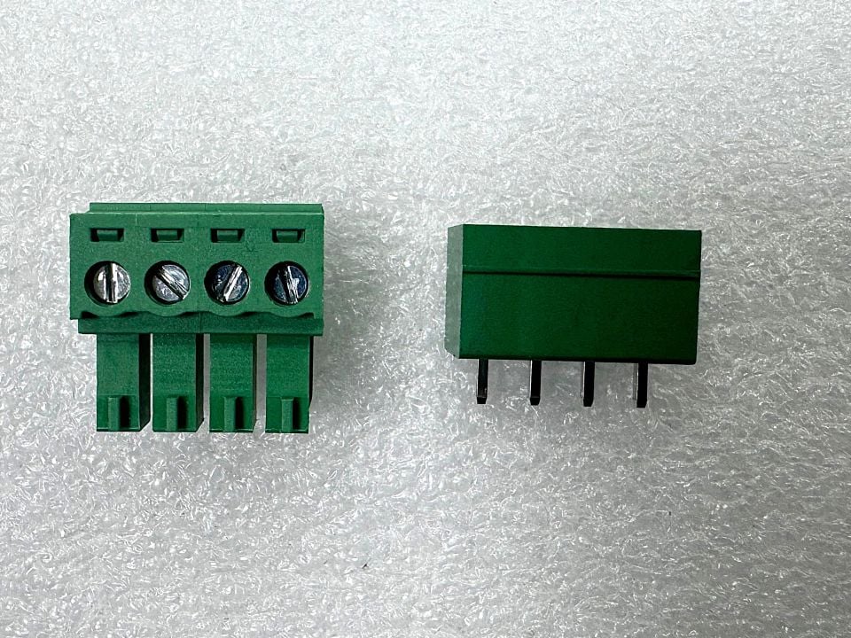 3.81MM 4 PIN 180C KLEMENS